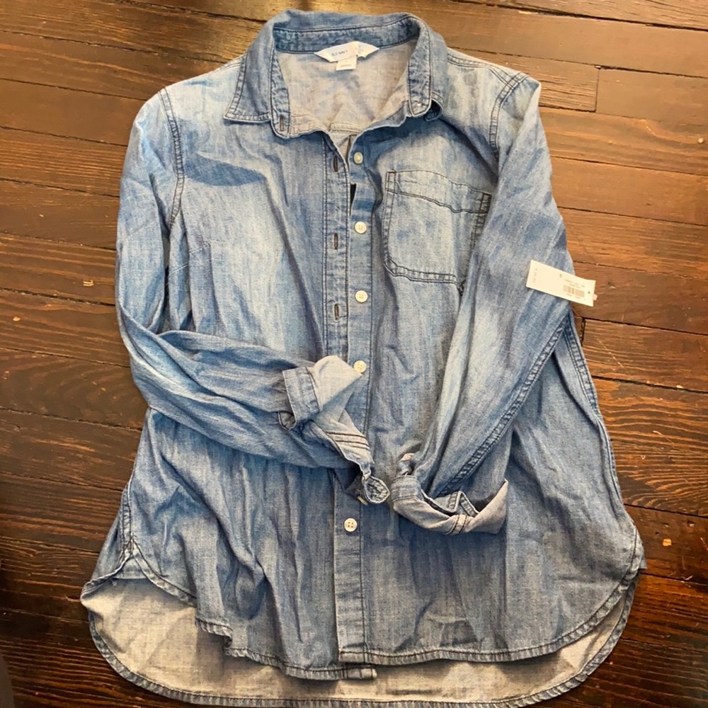 Old navy blouse button down!